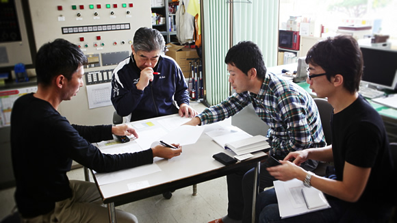 イベントの約１ヶ月前には、現地でも綿密な打ち合わせをします