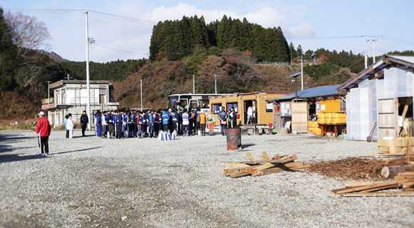 陸前高田市復興サービスステーション NPO法人P@CTさん の事務所に到着。