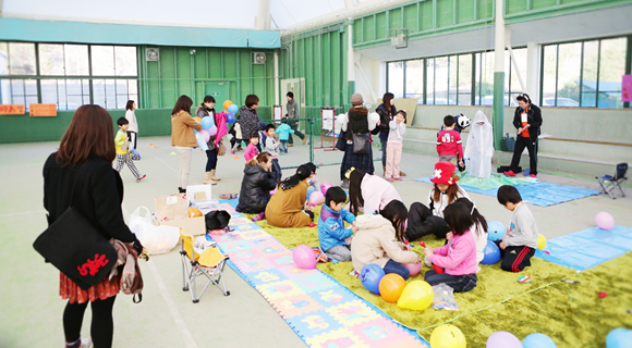 ふれあいひろば