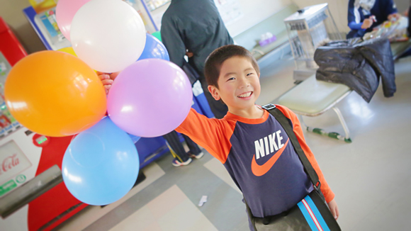 子どもたちをお見送り