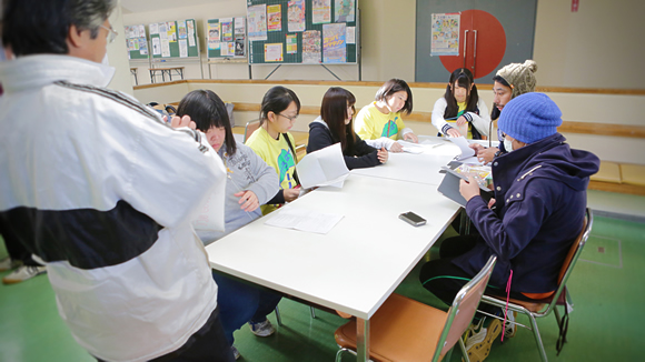 「げろっぱ」のメンバーさん達と共にイベント準備